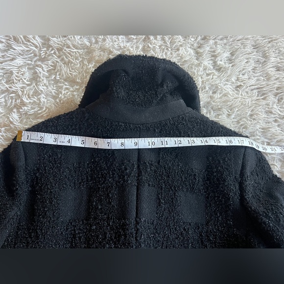 TAHARI Women’s Lurex Plaid Coat size XL Black with Metallic Threads - Picture 7 of 8